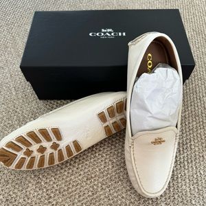 Coach NWT women’s driving mocs/loafers